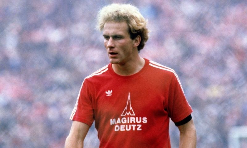 Giới thiệu về Karl-Heinz Rummenigge - Vai trò và đóng góp trong làng bóng đá.