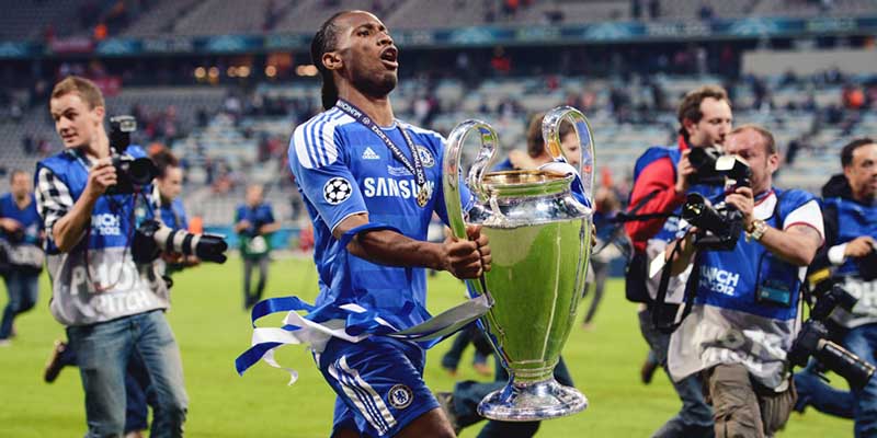 Đỉnh cao sự nghiệp của Didier Drogba là quãng thời gian ở Chelsea